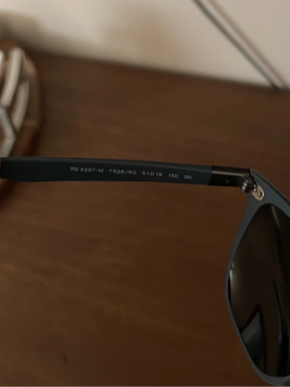 Ray ban Ferrari sunglasses  Ray Ban Ferrari Polarized Liteforce Wayfarer RB4195